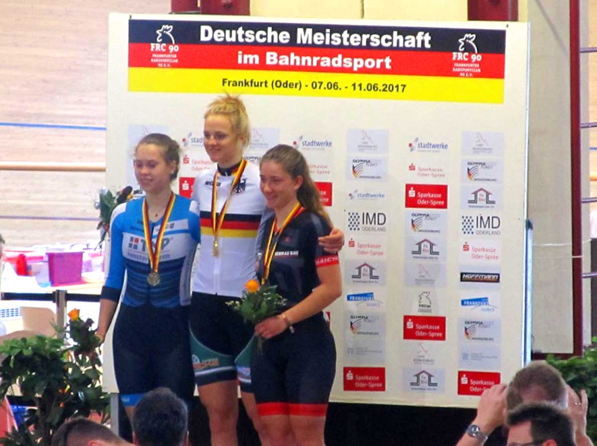 Lea, Emma Götze, Sarah