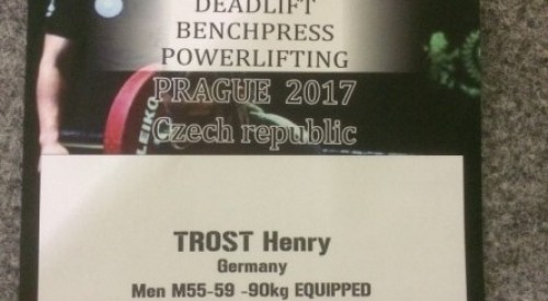Henry Trost als World Champion Weight Lifting