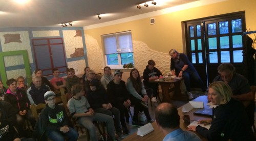 20180427_184201339_iOS