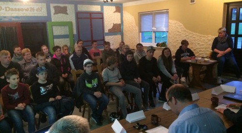 20180427_184208072_iOS